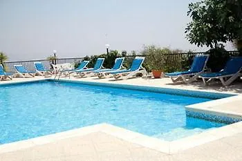 Pissouriana * Pissouri