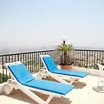 Pissouriana Pissouri